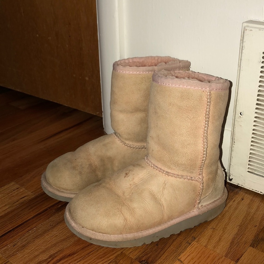 Girls ugg boots